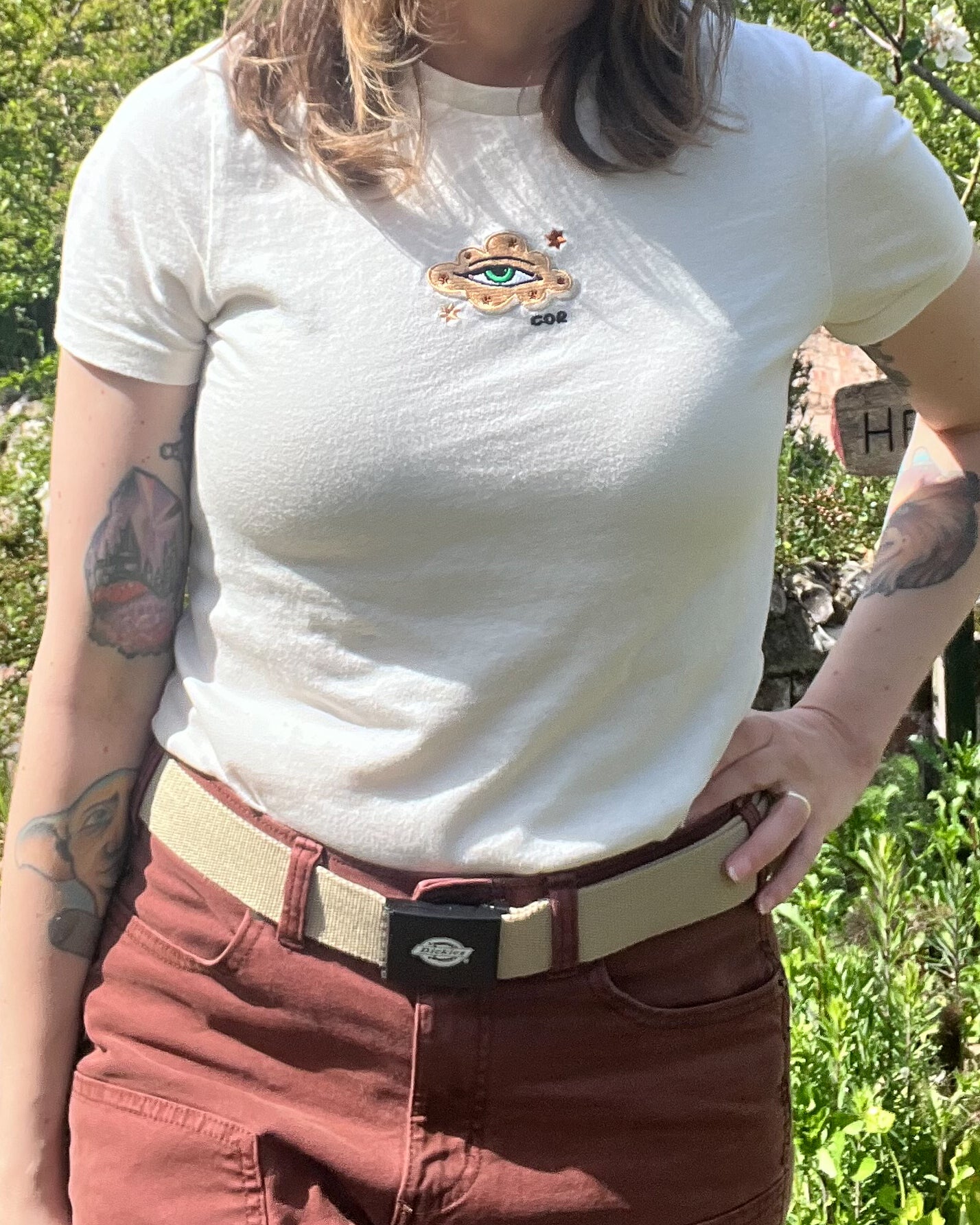 MAGIC EYE SHORTY TEE