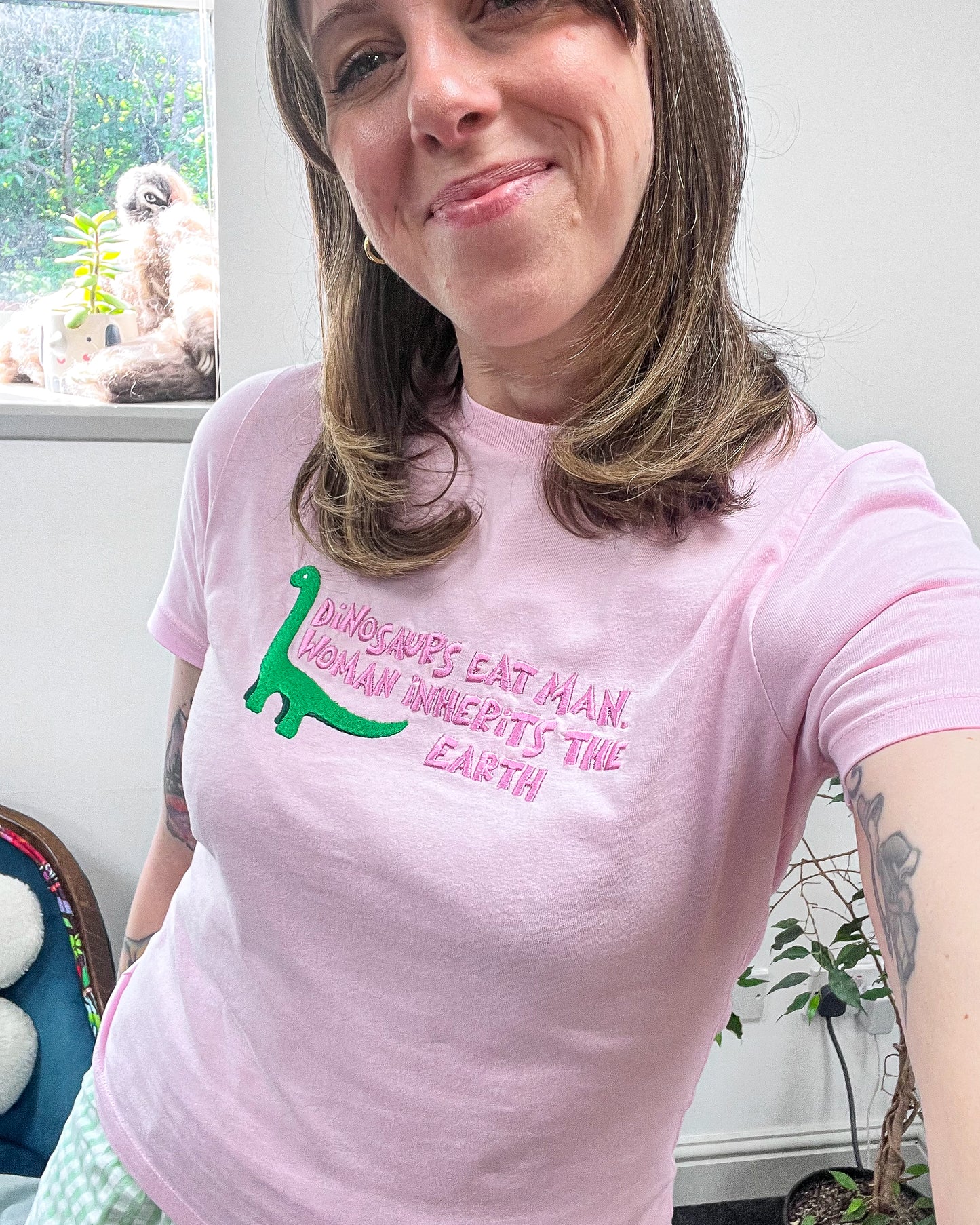 WOMAN INHERITS THE EARTH SHORTY TEE